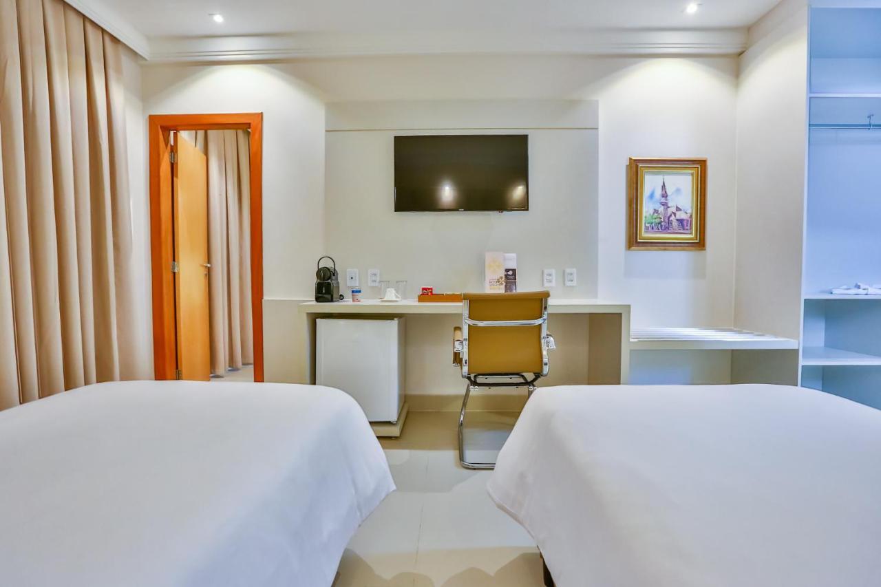 Hotel Golden Lis Boutique Goiânia